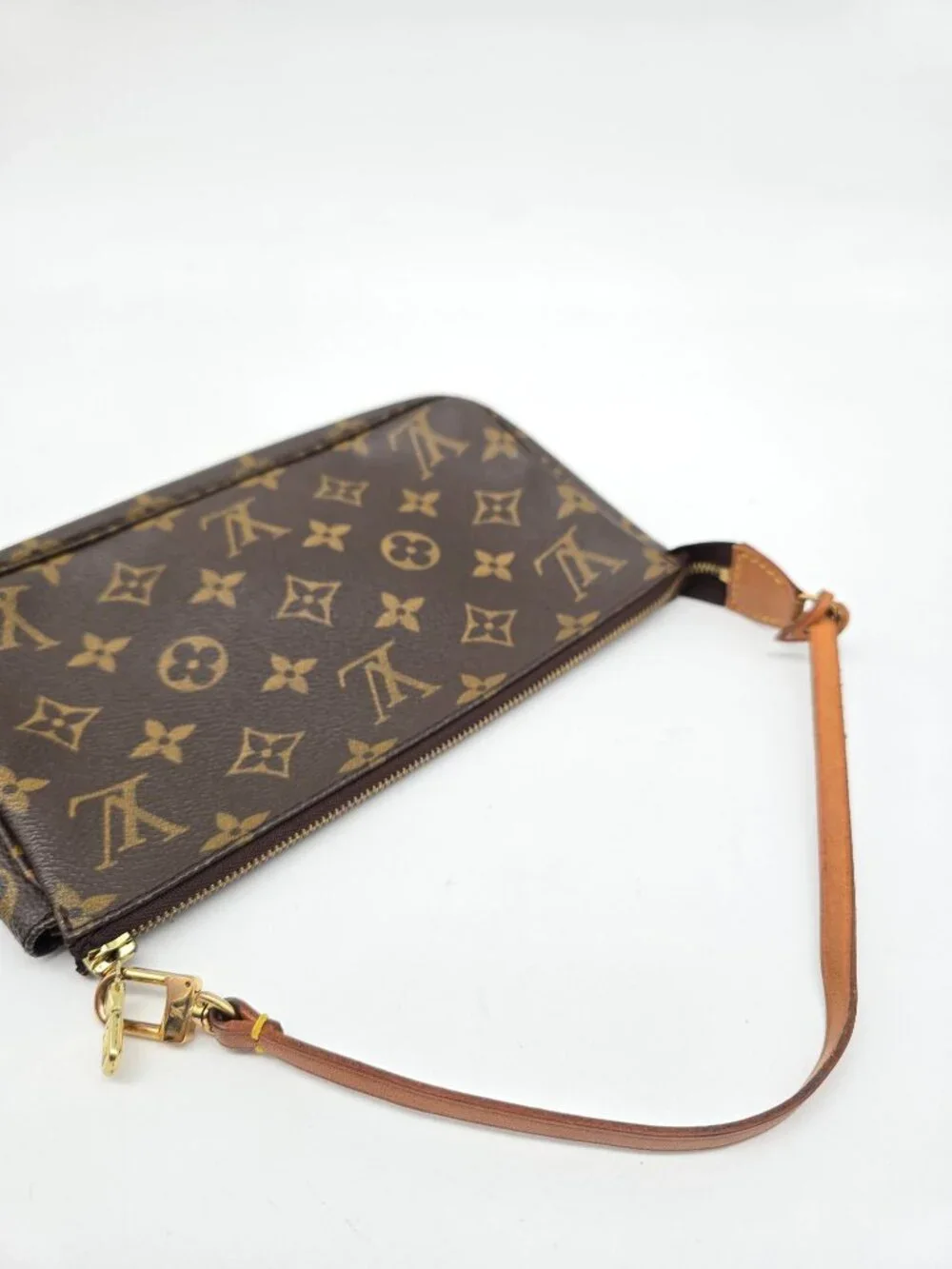 Authentic Louis Vuitton Pochette Accessoires Monogram Canvas Shoulder Bag